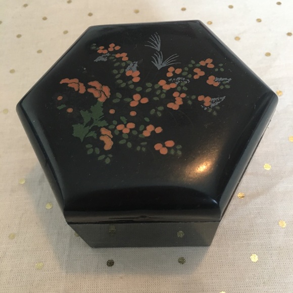 Other - 🦋 5 for 25 🦋 Vintage floral painted jewelry box